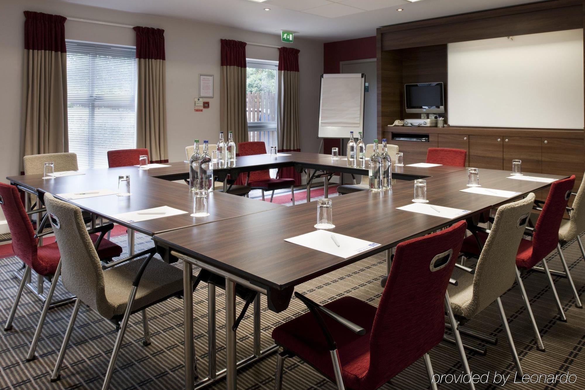 Holiday Inn Express Derby Pride Park By Ihg Экстерьер фото