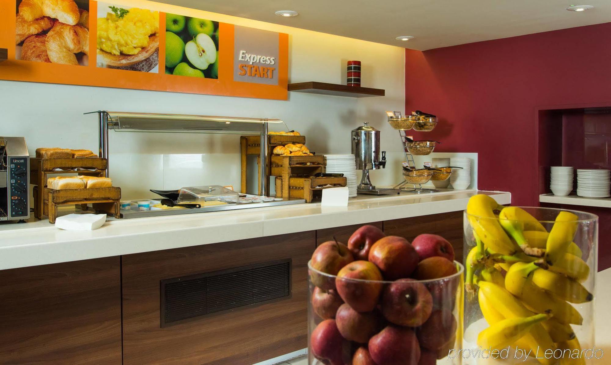 Holiday Inn Express Derby Pride Park By Ihg Экстерьер фото